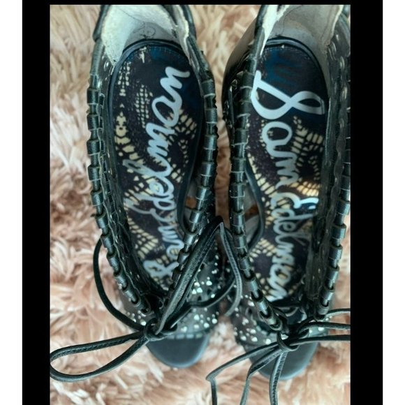 Women’s Sam Edelman Elyse Black Studed Heels Size 9.5 grunge goth edgy - Picture 7 of 7